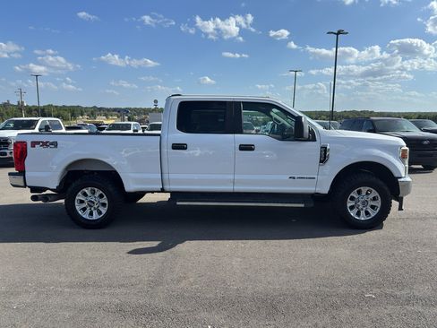 Certified 2021 Ford F250 XL w/ STX Appearance Package AWD/4WD image 4