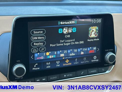 Used 2025 Nissan Sentra SV w/ SV Premium Package FWD image 28
