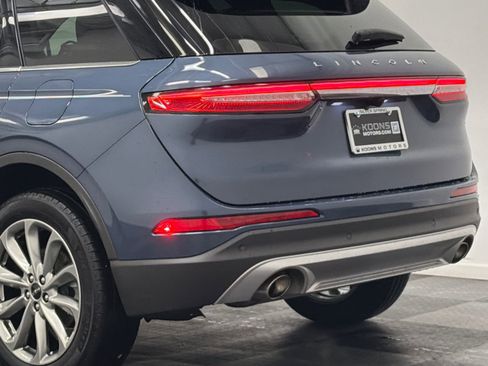 Used 2022 Lincoln Corsair AWD w/ Premium Package image 7