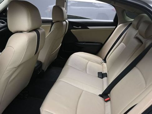 Used 2020 Honda Civic Touring image 24