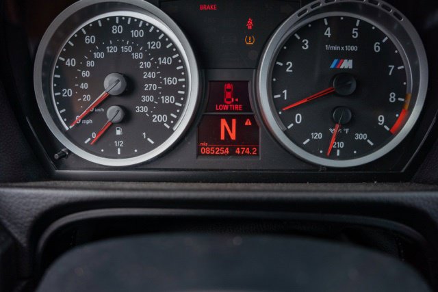 Used 2013 BMW M3 Coupe w/ Premium Pkg RWD image 17