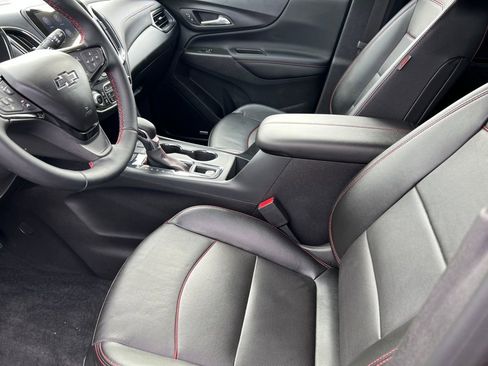 Certified 2024 Chevrolet Equinox RS w/ RS Leather Package image 9