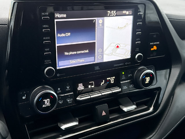 Used 2021 Toyota Highlander XSE FWD image 23