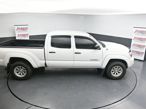 Used 2010 Toyota Tacoma 4x4 Double Cab image 30