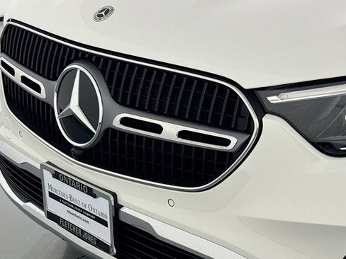 New 2026 Mercedes-Benz GLC 300 image 12