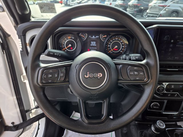 Used 2024 Jeep Wrangler Unlimited Sport AWD/4WD image 30