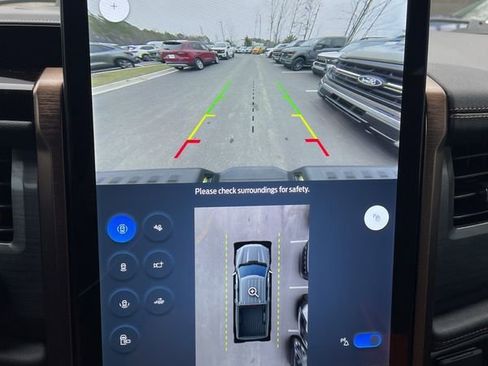 Used 2024 Ford F150 Lightning Lariat image 15