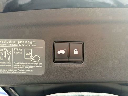 Used 2023 INFINITI QX50 Sport image 14