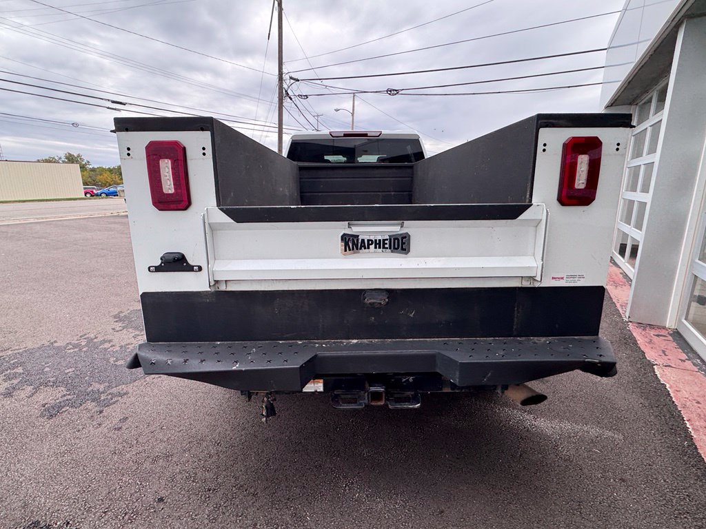 Used 2024 GMC Sierra 3500 Pro w/ Convenience Package AWD/4WD image 6