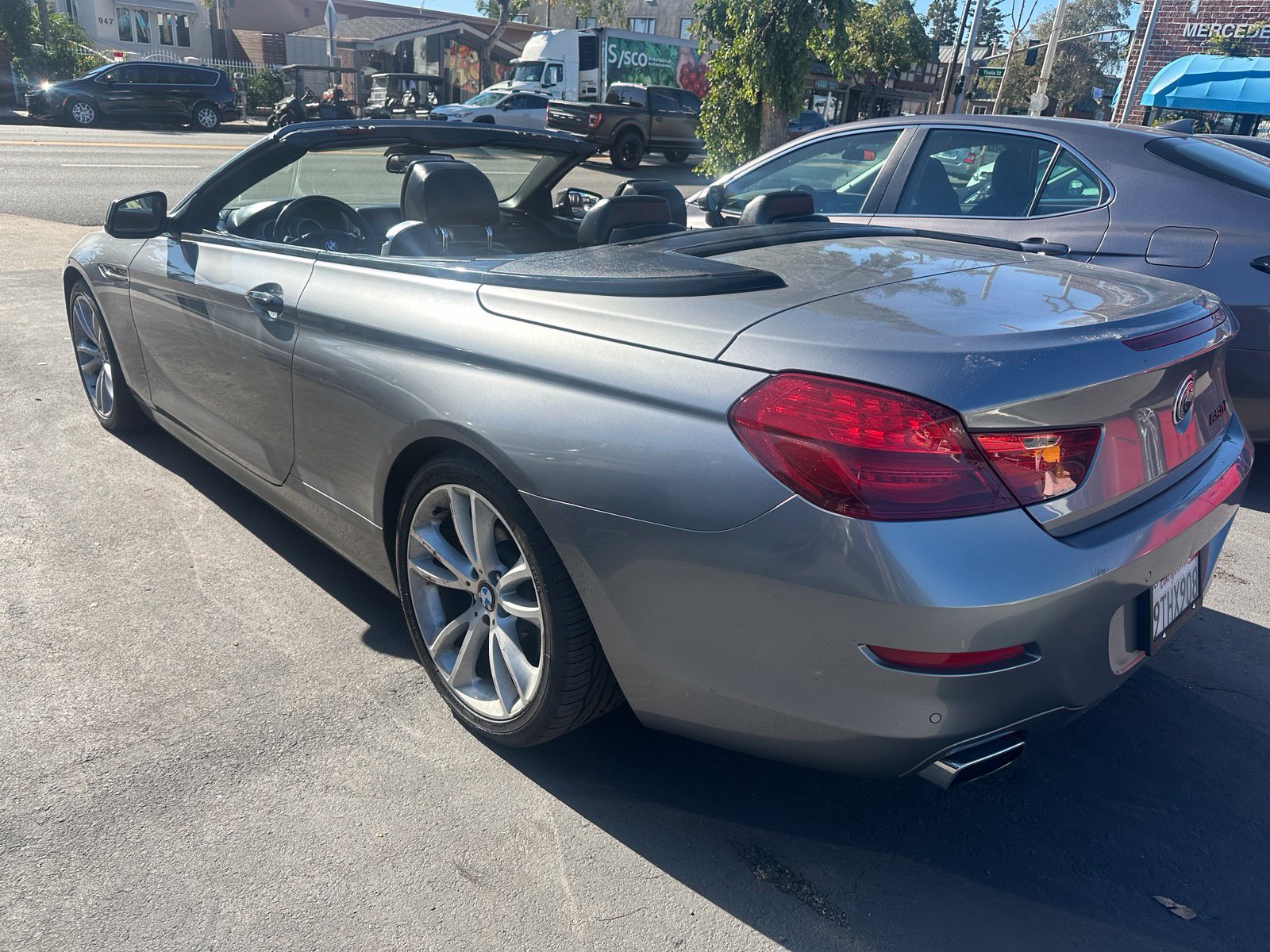 Used 2012 BMW 650i Convertible RWD image 8