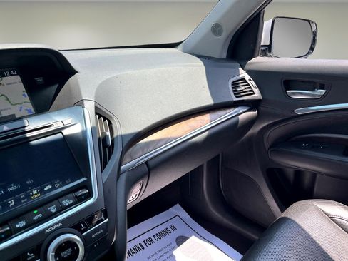 Used 2020 Acura MDX SH-AWD w/Technology Pkg image 29