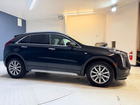 Used 2019 Cadillac XT4 Premium Luxury w/ Driver Awareness Package FWD image 8