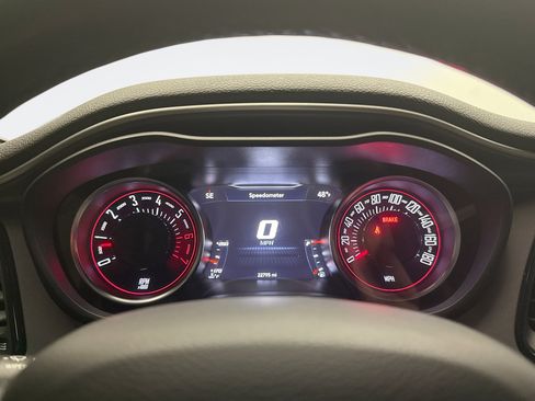Used 2020 Dodge Challenger R/T Scat Pack RWD image 9