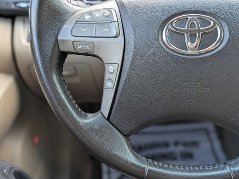 Used 2009 Toyota Highlander Limited FWD image 30