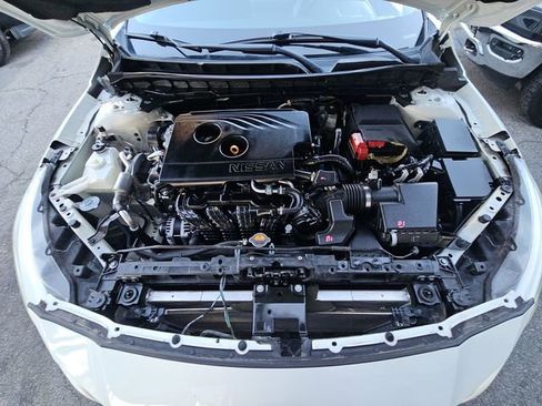 Used 2020 Nissan Altima 2.5 SR w/ Premium Package FWD image 15