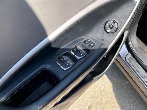 Used 2016 Hyundai Santa Fe Sport FWD image 30