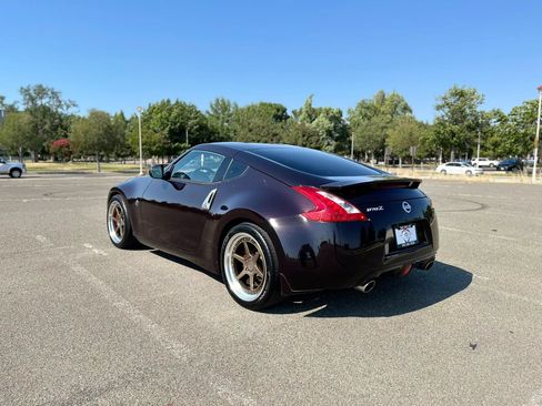 Used 2014 Nissan 370Z Coupe w/ Sport Package RWD image 8