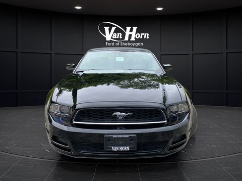 Used 2014 Ford Mustang Premium w/ Comfort Package RWD image 3