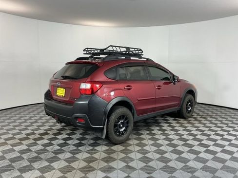 Used 2016 Subaru Crosstrek 2.0i Premium w/ Moonroof Package AWD/4WD image 5