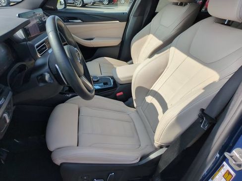 Used 2024 BMW X3 xDrive30i w/ Premium Package AWD/4WD image 14