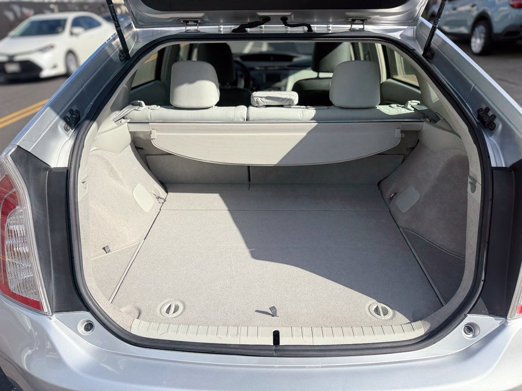 Used 2013 Toyota Prius Two FWD image 18