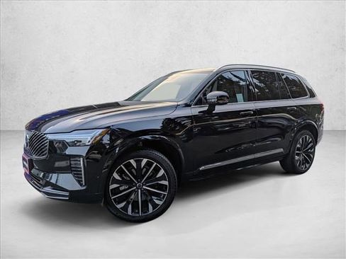 Certified 2025 Volvo XC90 B6 Plus w/ Protection Package Premier image 1