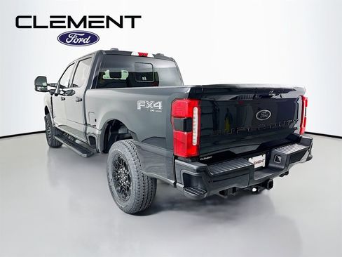 New 2026 Ford F250 4x4 Crew Cab Super Duty image 8