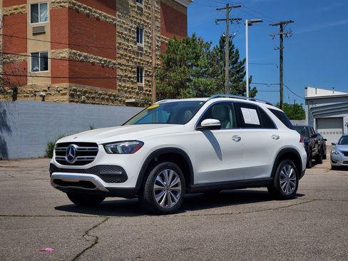 Used 2022 Mercedes-Benz GLE 350 4MATIC image 2