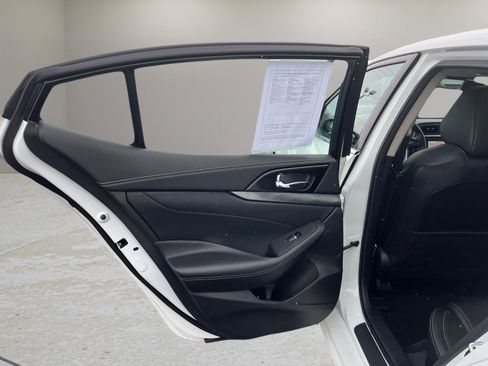 Used 2023 Nissan Maxima SL image 24