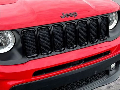 Used 2023 Jeep Renegade Altitude AWD/4WD image 30