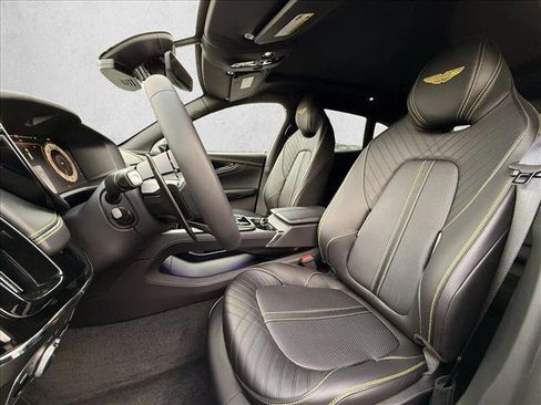 New 2026 Aston Martin DBX 707 image 17