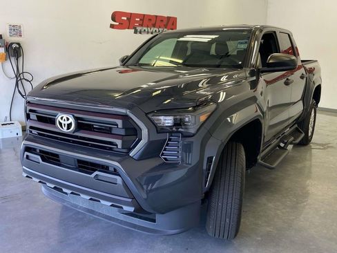 Used 2026 Toyota Tacoma SR image 7