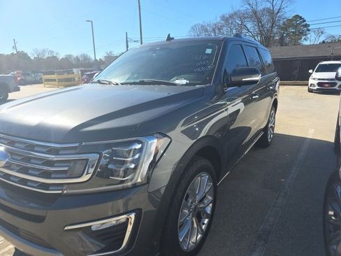 Used 2018 Ford Expedition Limited w/ Equipment Group 302A image 2