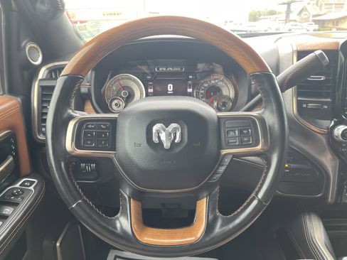 Used 2021 RAM 2500 Limited AWD/4WD image 18