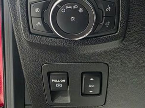 Used 2018 Ford F150 Lariat image 14