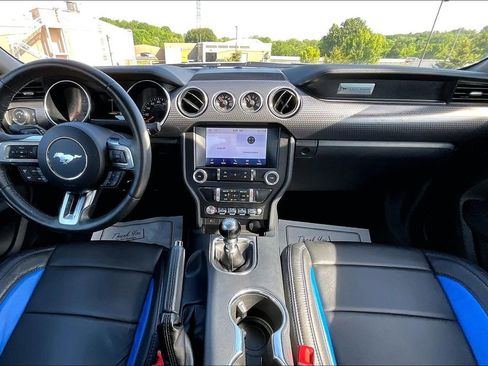 Used 2021 Ford Mustang GT w/ GT Performance Package RWD image 9