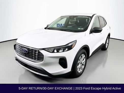 Used 2023 Ford Escape Active FWD image 4
