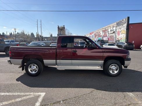 Used 2001 Dodge Ram 2500 Truck SLT image 6