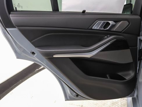 New 2026 BMW X5 xDrive40i w/ Executive Package image 20