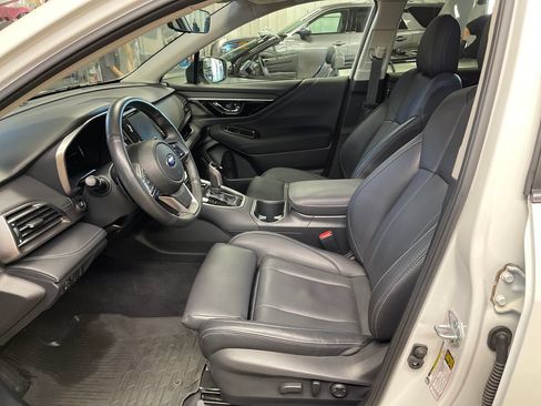 Used 2024 Subaru Outback Limited AWD/4WD image 15