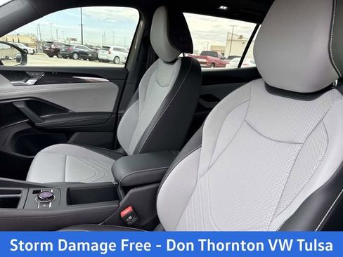New 2026 Volkswagen Tiguan SE R-Line FWD image 13