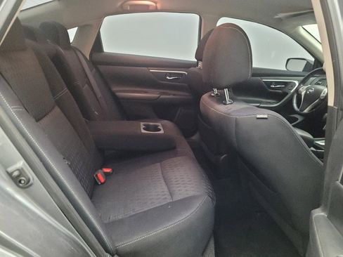 Used 2018 Nissan Altima 2.5 SV FWD image 19