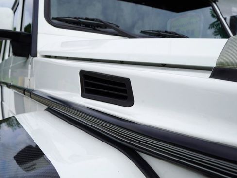 Used 2018 Mercedes-Benz G 550 Squared image 41