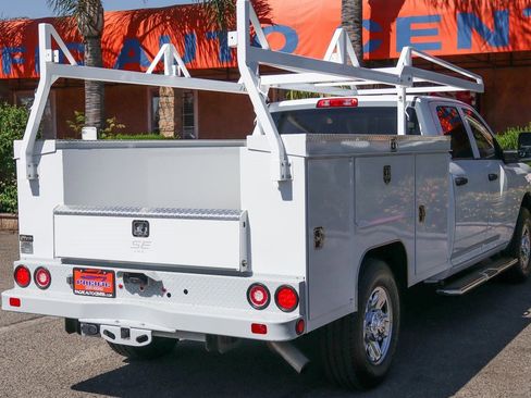 Used 2024 RAM 2500 Tradesman w/ Chrome Appearance Group image 9