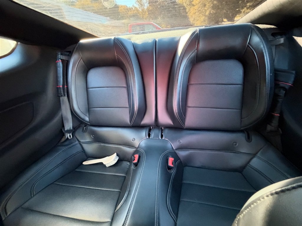 Used 2019 Ford Mustang GT Premium w/ Equipment Group 401A RWD image 13