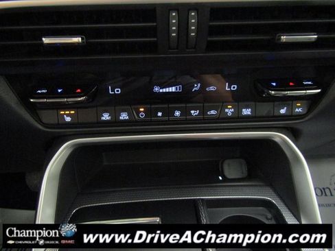 Used 2024 MAZDA CX-90 3.3 Turbo w/ Premium Package image 35