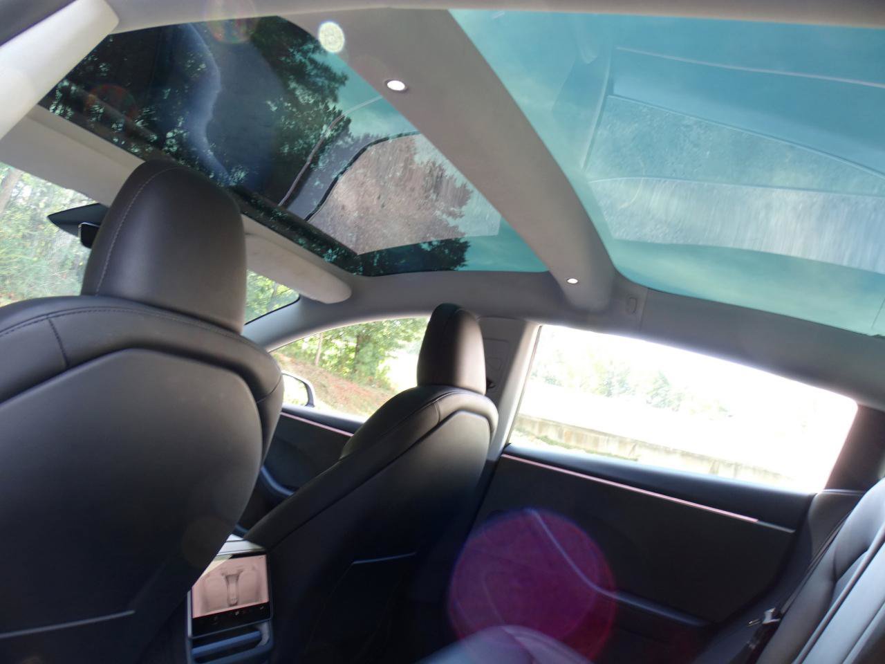 Used 2024 Tesla Model 3 Standard Range RWD image 19