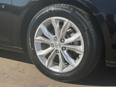 Used 2024 Chevrolet Malibu LT FWD image 21