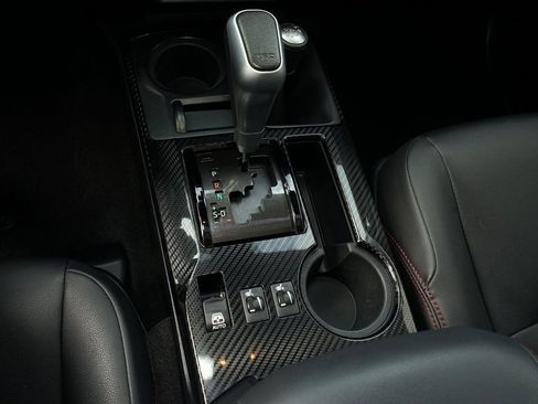 Used 2020 Toyota 4Runner TRD Off-Road Premium image 17