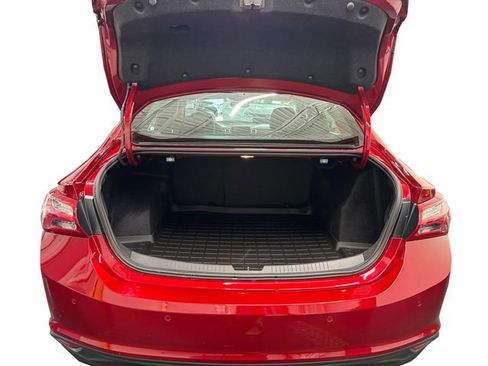 Used 2022 Chevrolet Malibu LT FWD image 15